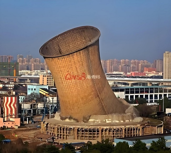 成都電廠冷卻塔拆除安全規(guī)范與技術(shù)關(guān)鍵要點(diǎn)